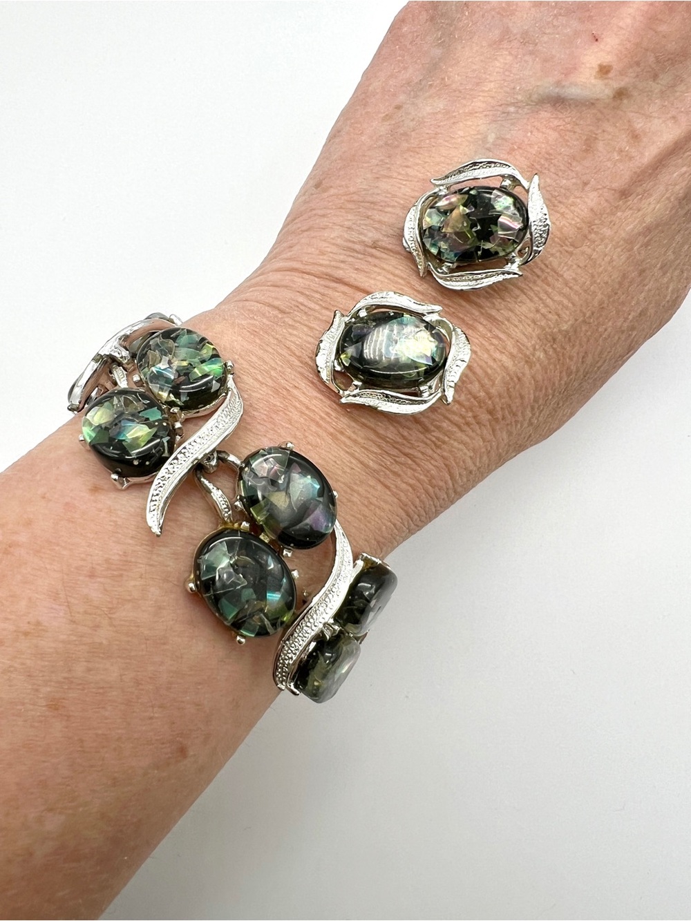 VINTAGE Coro Bracelet Set • Green Black Opal Confetti Lucite • Silver Tone